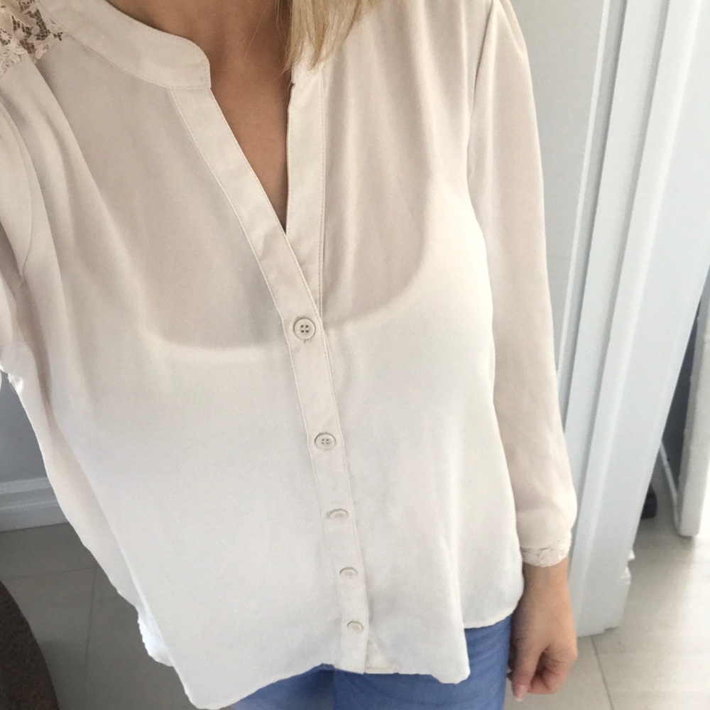 Button down - Picture 4 of 7